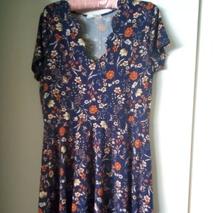 Nine Britton navy floral dress sz L